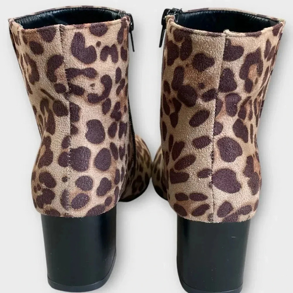 Bobbie Brooks Faux Suede Zip Up Stack Heel Ankle Boots Size 7 Brown Animal Print - Picture 5 of 13